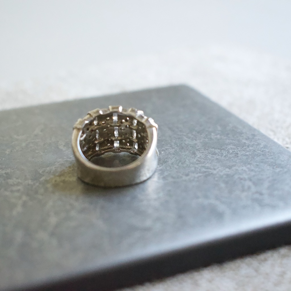 Cubic Zirconia Sterling Silver Ring - Picture 4 of 5